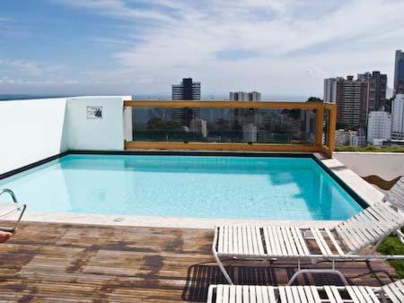 Flat Luxo Bem Localizado No Bairro Da Barra Salvadorアパートメント エクステリア 写真