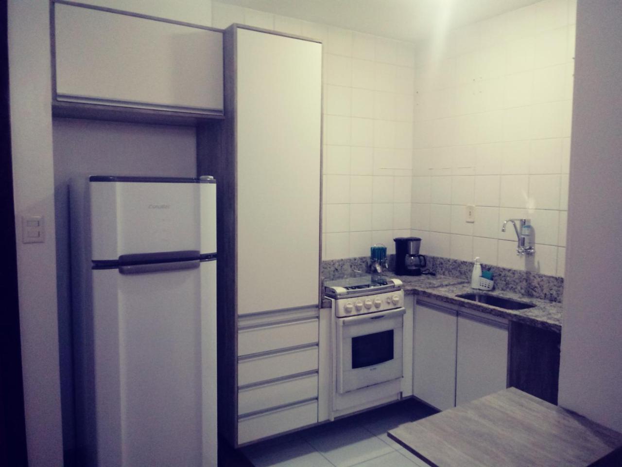 Flat Luxo Bem Localizado No Bairro Da Barra Salvadorアパートメント エクステリア 写真